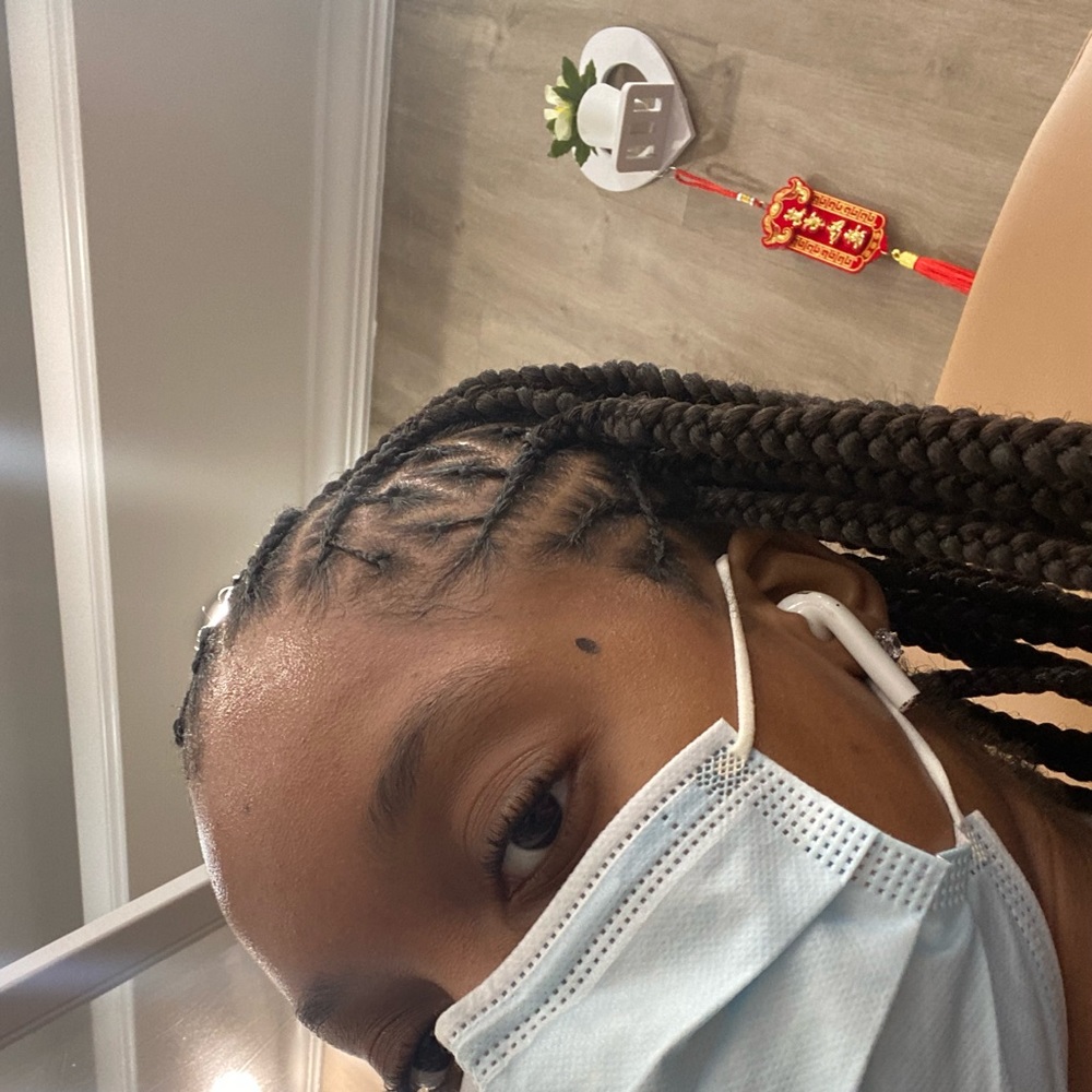 Meet your Posher, Crystal